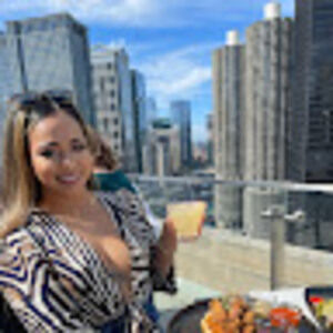 Meet your Posher, Christine